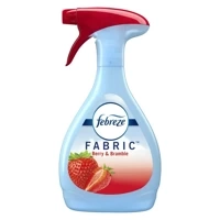 Febreze Fabric Berry & Bramble 700 ml - Odświeżacz do tkanin