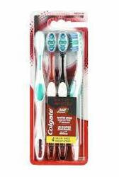 Colgate Optic White 4 szt. - Zestaw szczoteczek do zębów