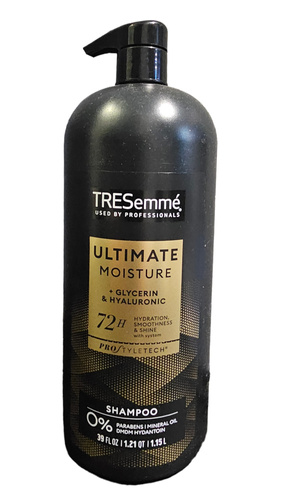 TRESemme' Ultimate Moisture Shampoo 1,15 l - Nawilżający szampon do włosów